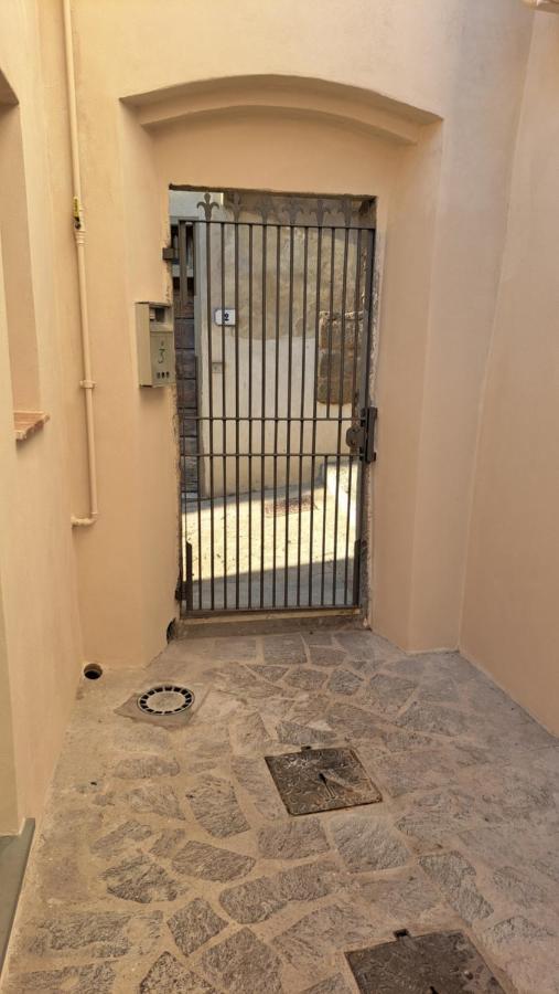 Casina Di Alice Apartment Vinci Luaran gambar