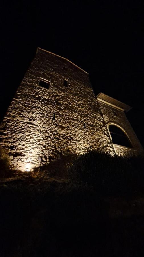 Casina Di Alice Apartment Vinci Luaran gambar